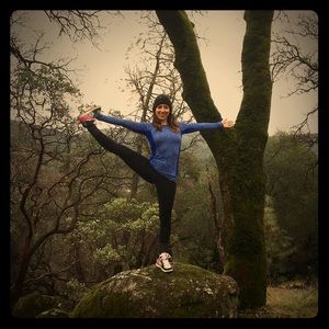 Meet your Posher, Roxanne